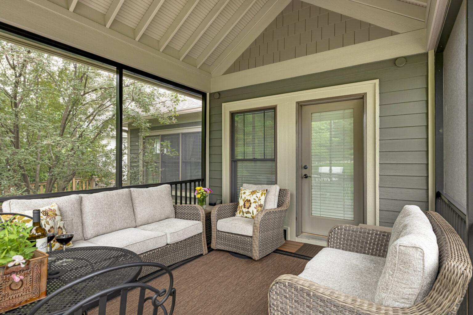 Reasons To Build A Three Season Porch | JBDB